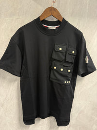 T-Shirt Moncler Zwart (borst zak)