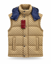 GUCCI GG CANVAS DOWN JACKET BEIGE (MET AFNEEMBARE MOUWEN)