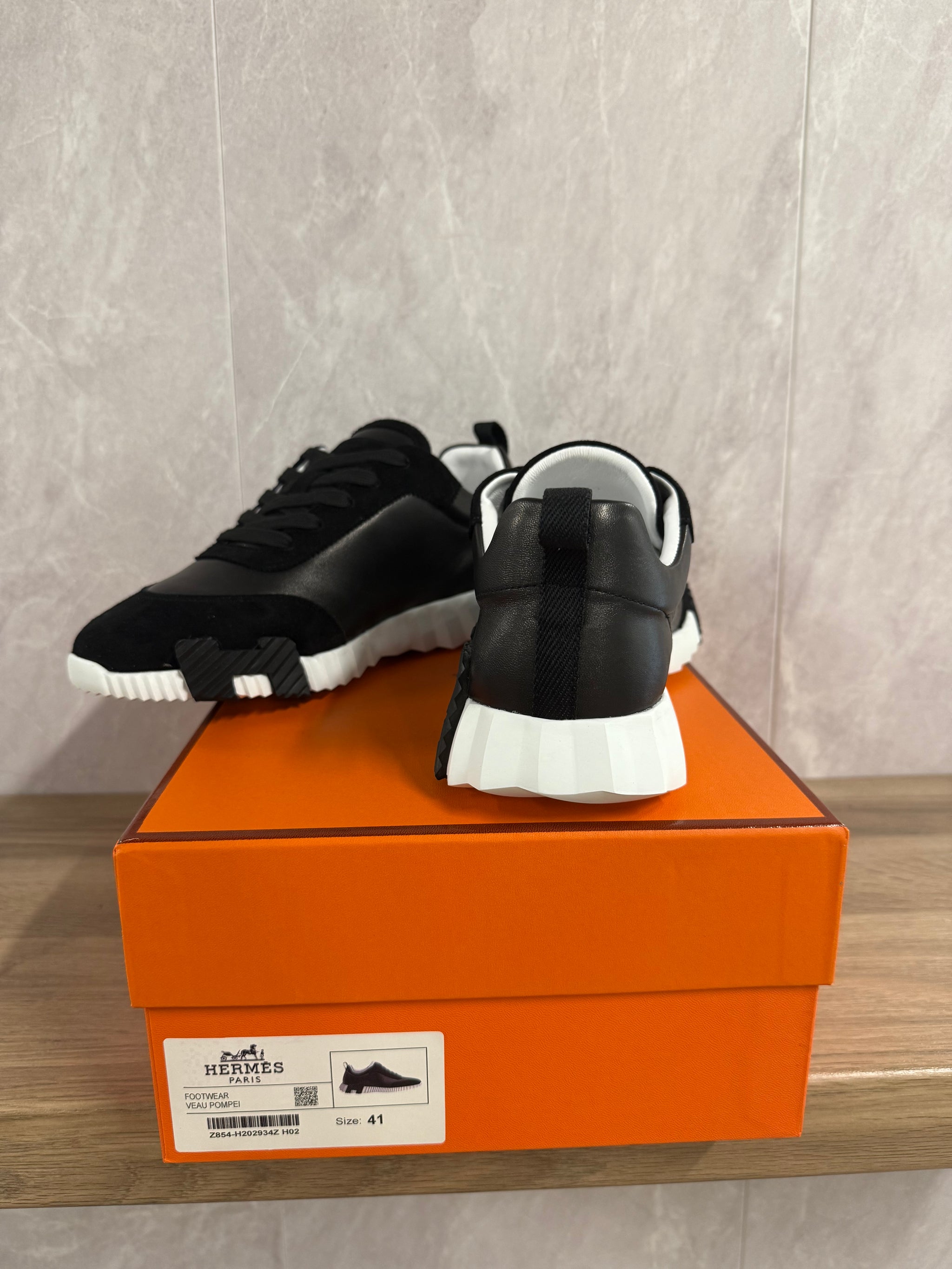 Hermes Bouncing Sneakers Zwart Wit