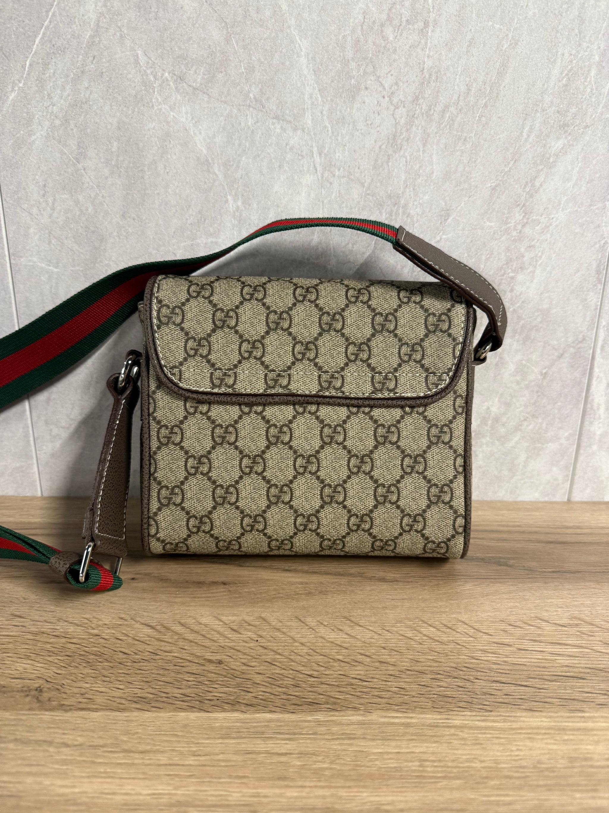 Gucci Mini Crossbody Bag Bruin