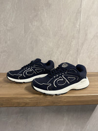 Dior B30 Donker Blauw