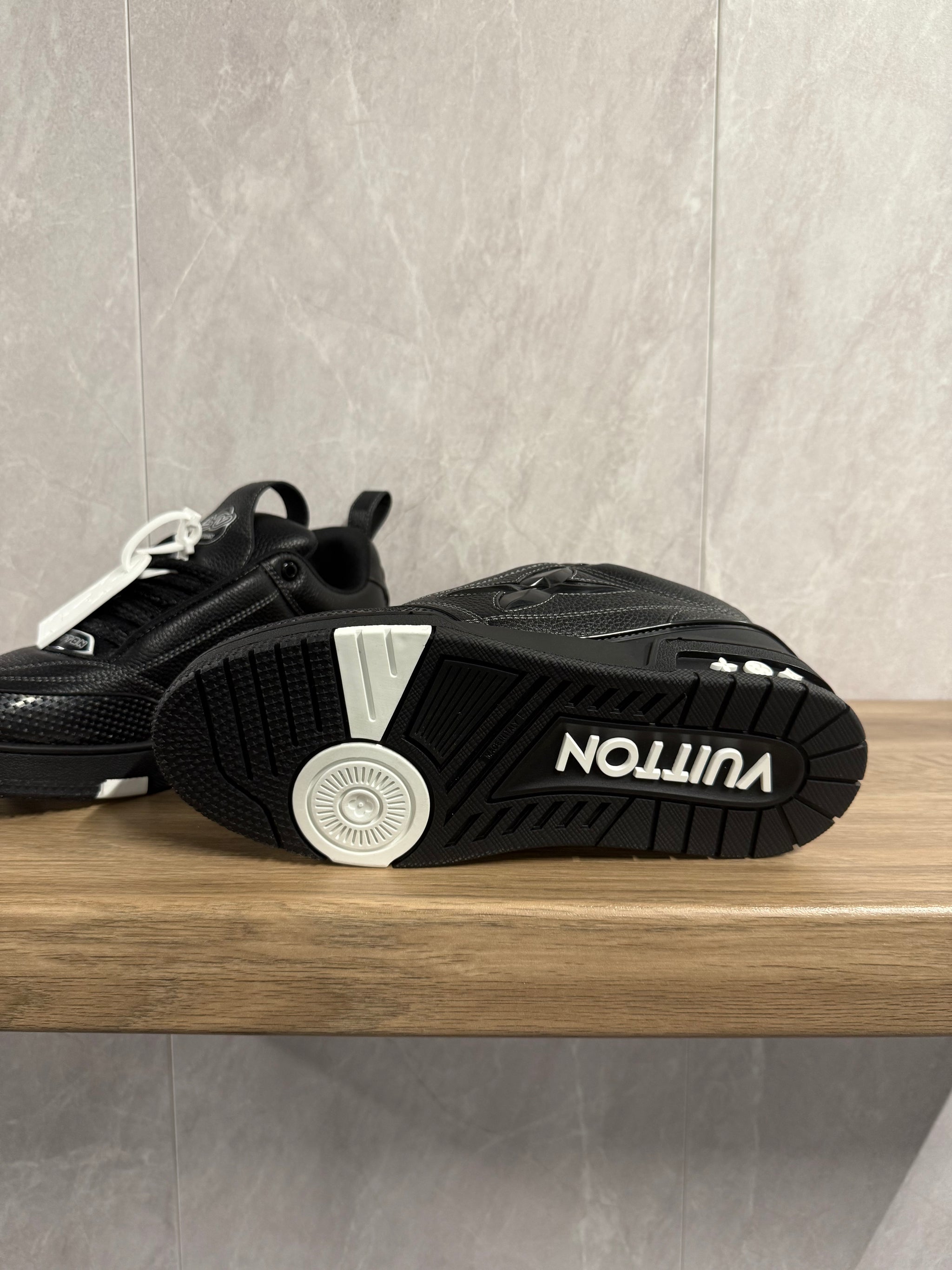 LV Skates Arch Zwart