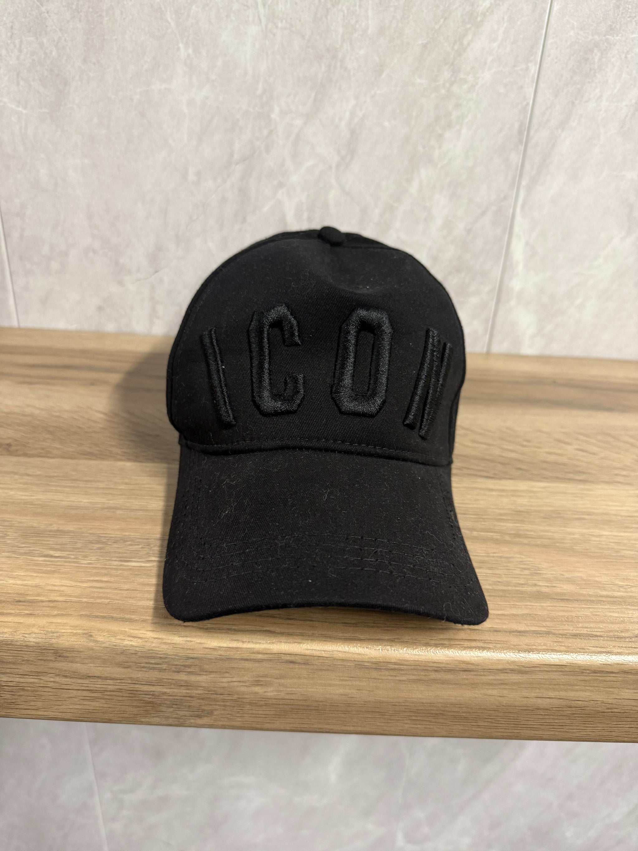 PET DSQUARED ZWART ZWART