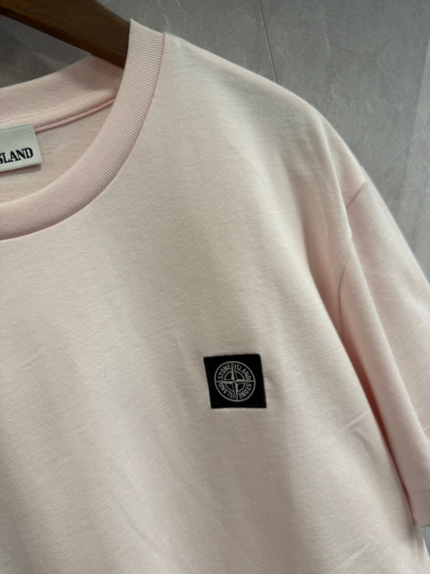 T-Shirt Stone Island Roze (basic)