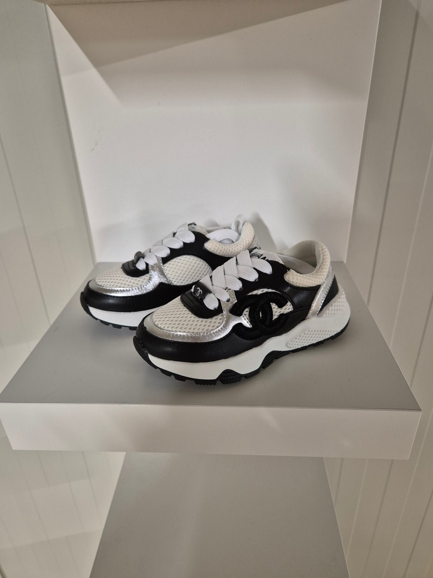 KIDS SCHOEN Chanel Trainer Black