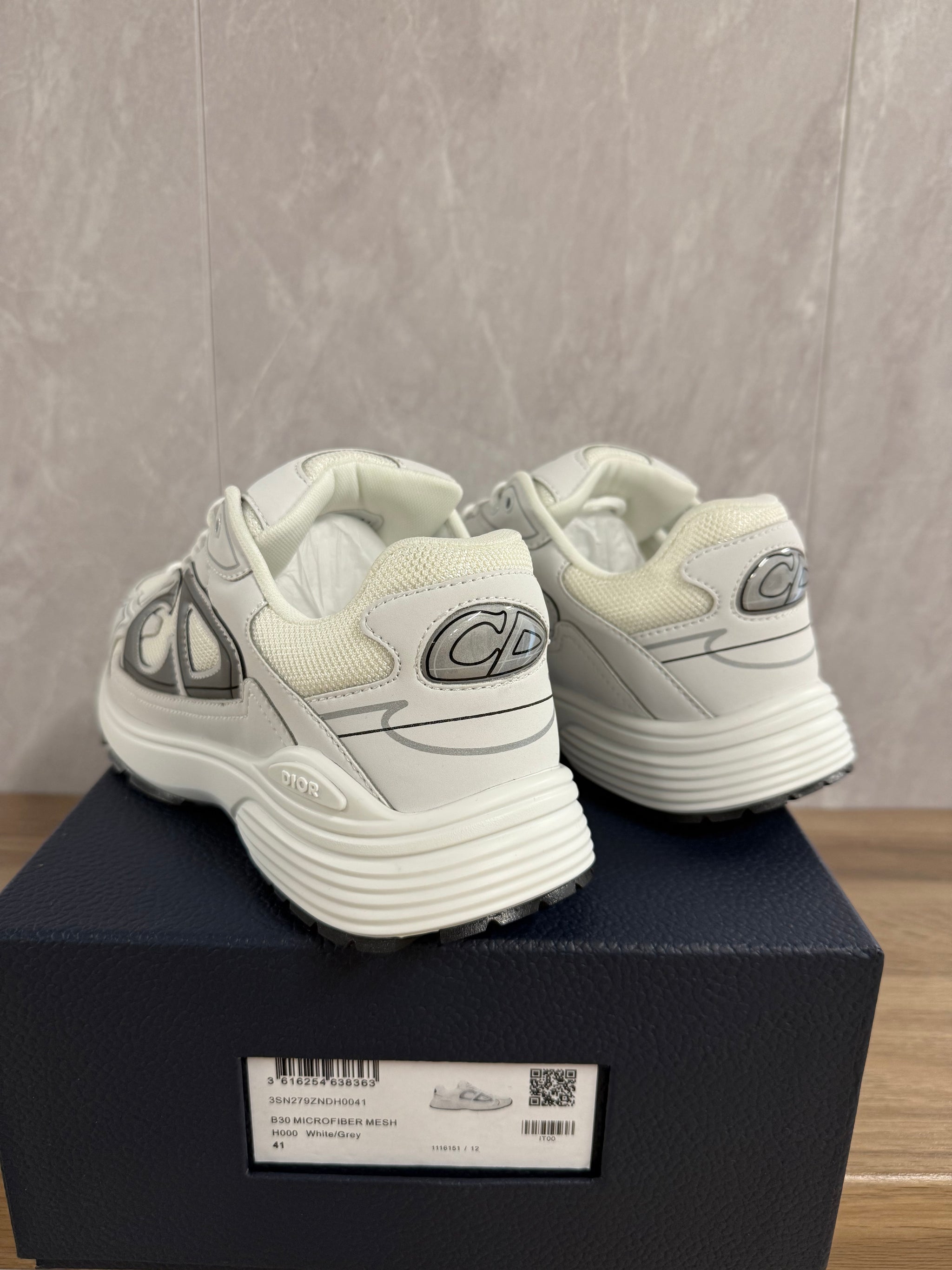 Dior B30 Wit