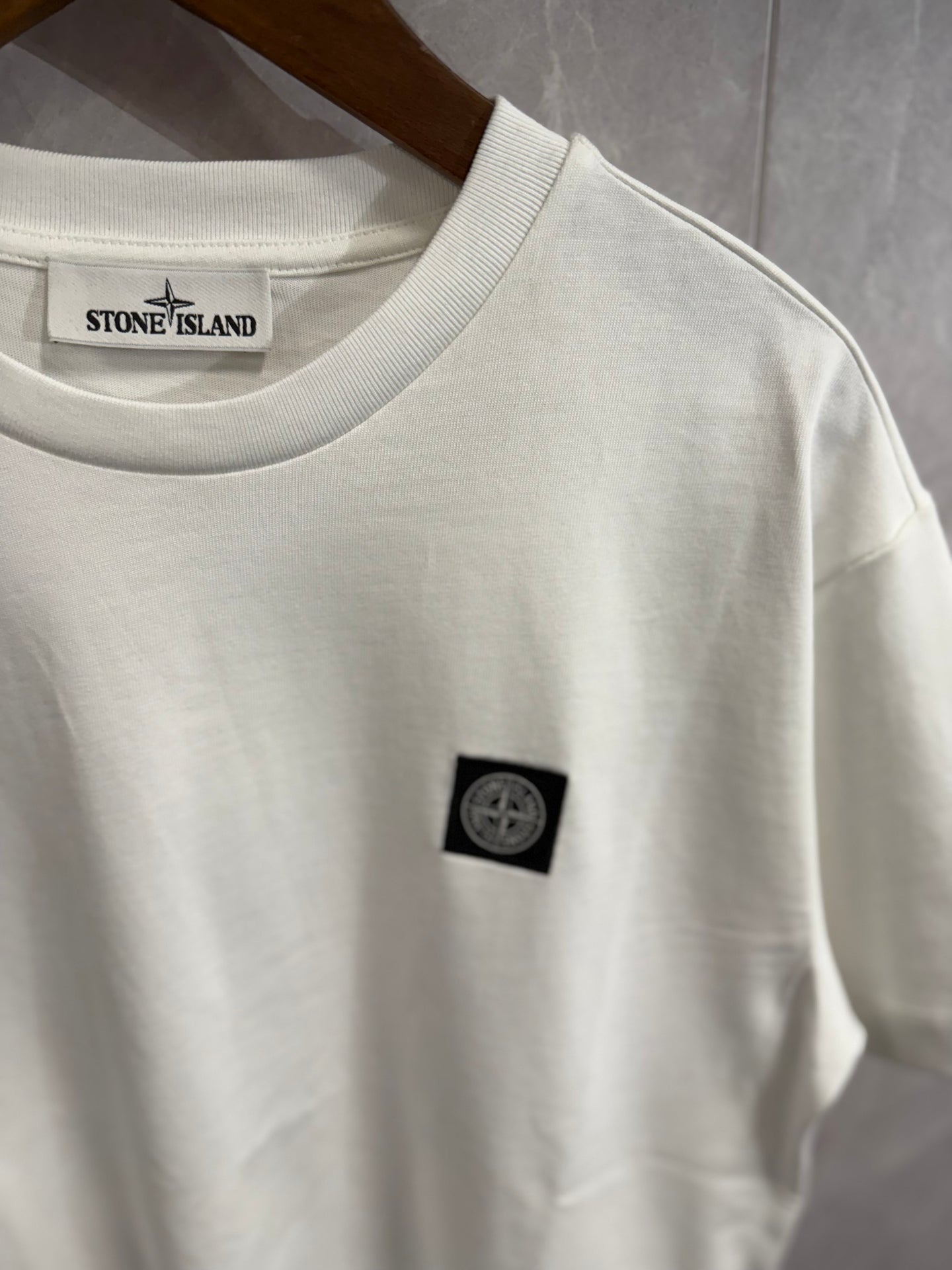 T-Shirt Stone Island Wit (basic)