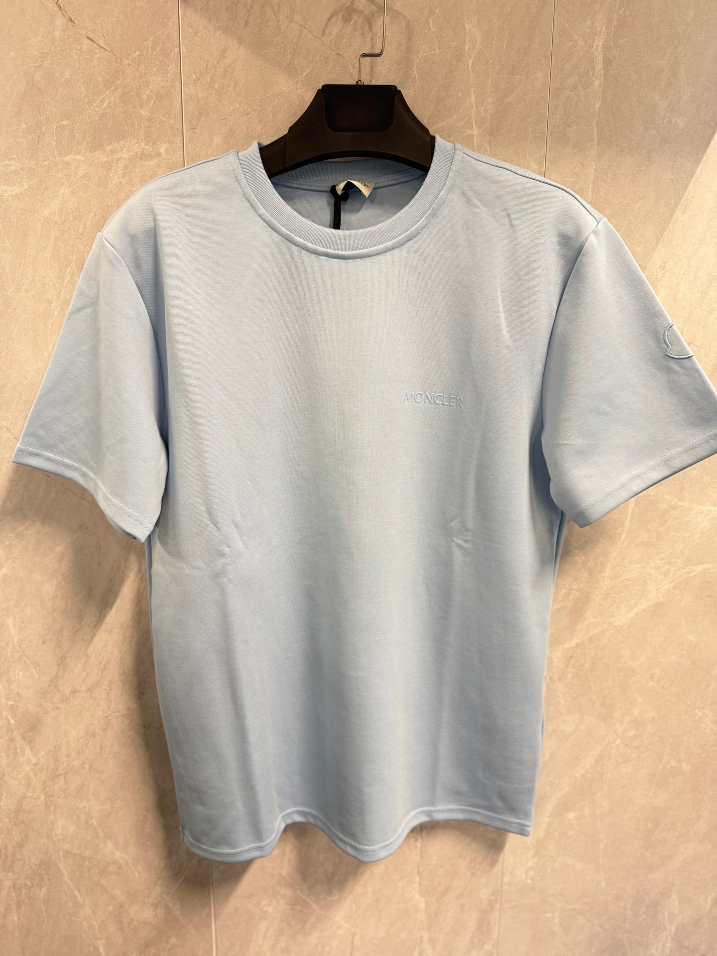 ZOMERSET MONCLER BABY BLAUW (tekst)