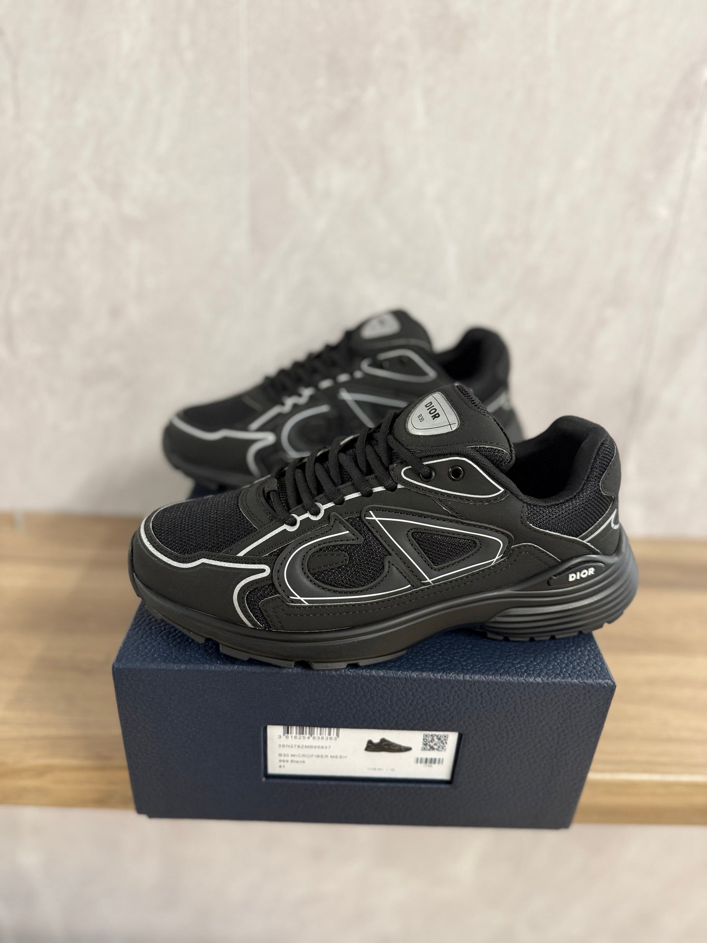 Dior B30 Zwart Zwart