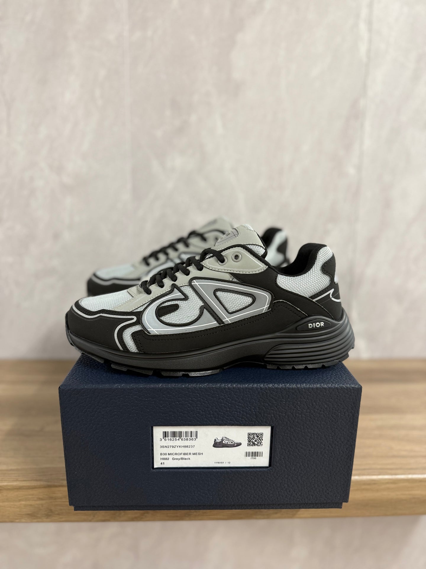 Dior B30 Zwart Grijs