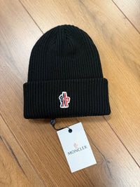 MUTS MONCLER ZWART (rode logo)
