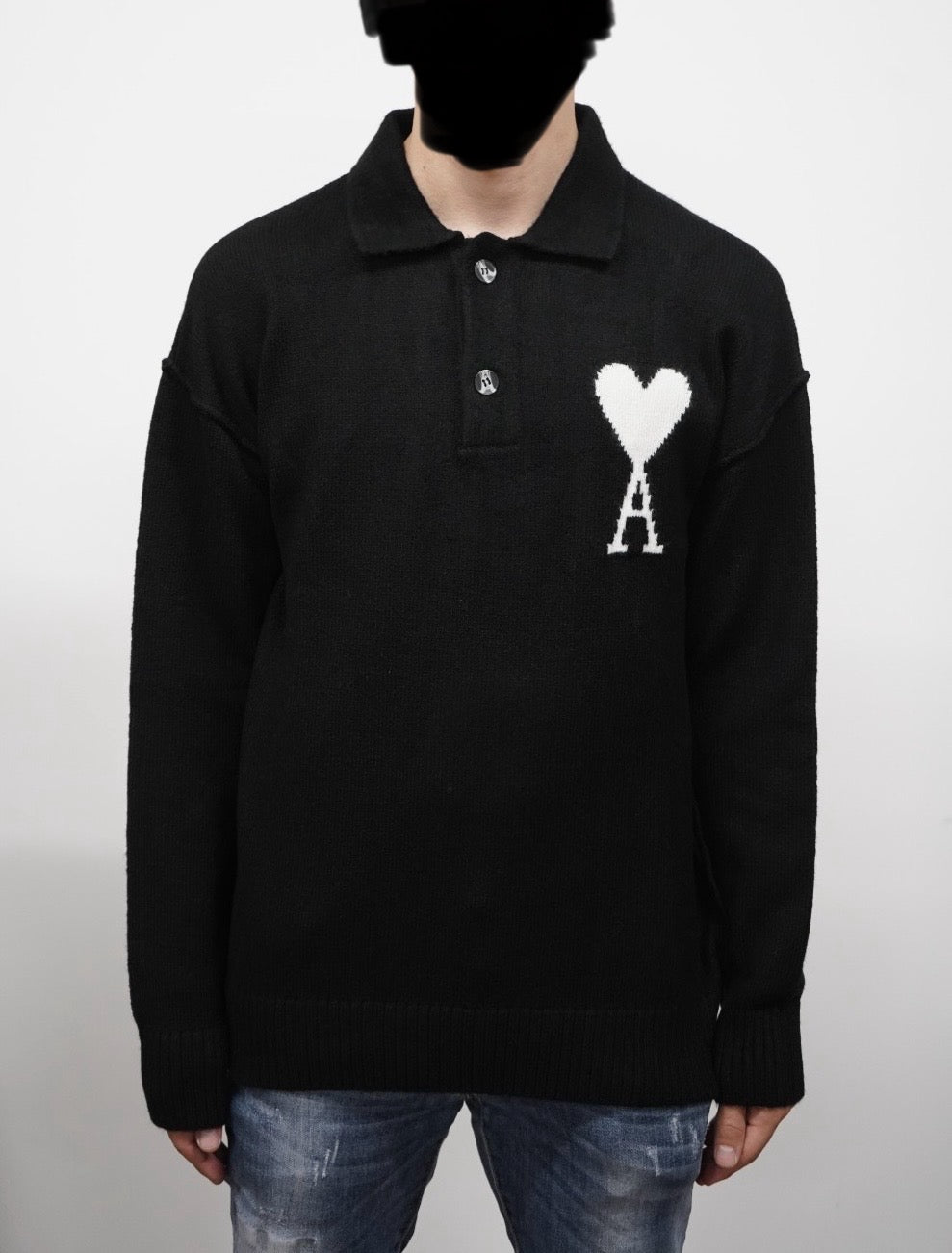 SWEATER AMI PARIS ZWART (KNOOP)