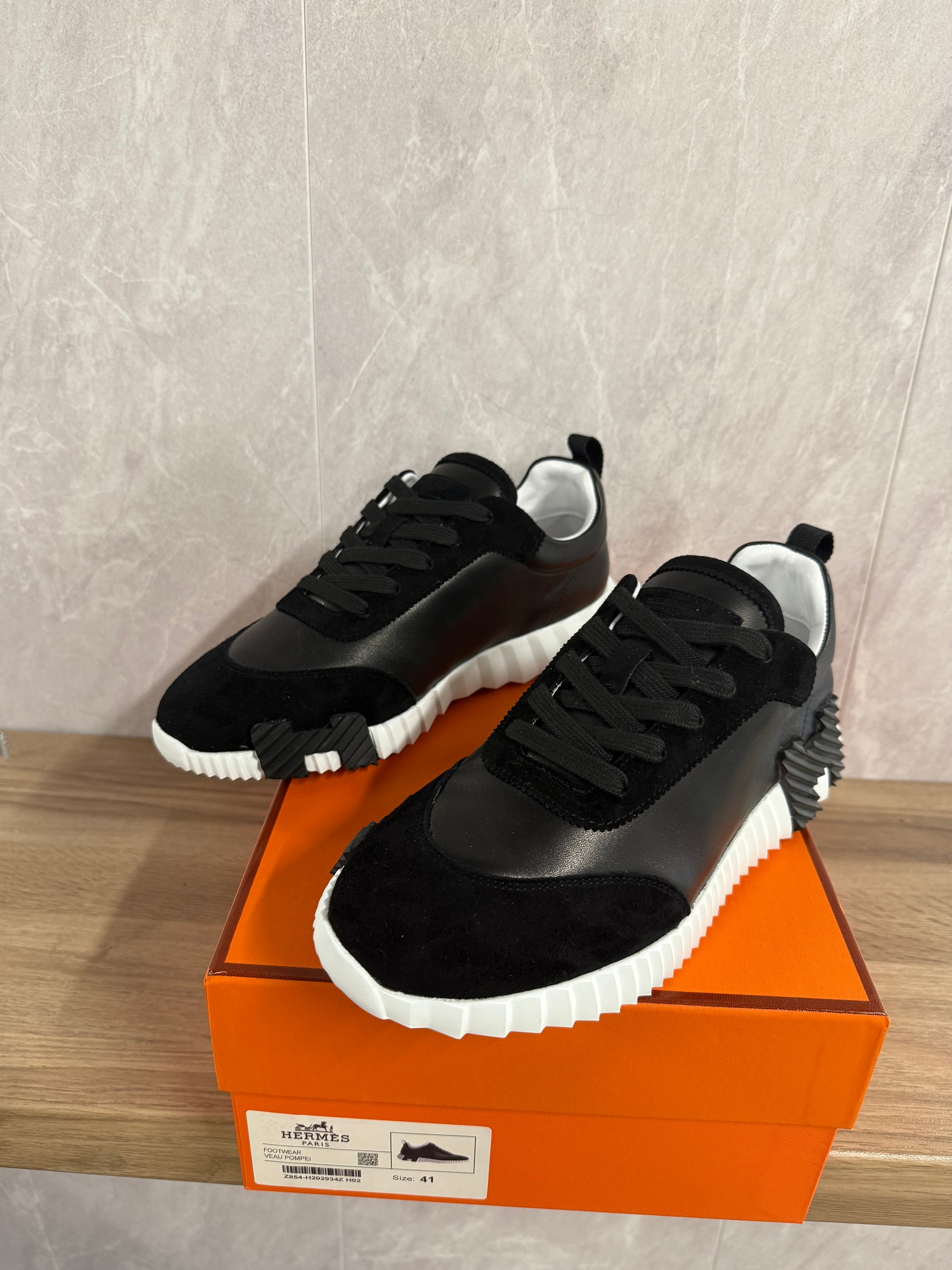 Hermes Bouncing Sneakers Zwart Wit