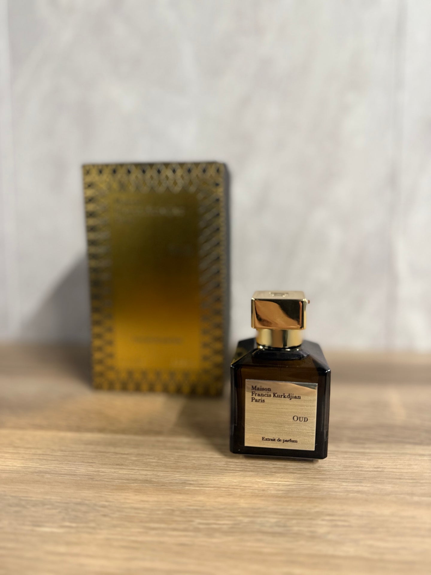 Maison Francis Kurkdjian Oud Satin Gold (70 ml)