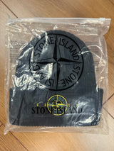 MUTS STONE ISLAND ZWART (zwart groen logo)