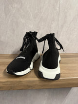Balenciaga Speedrunner 2.0 Zwart (witte zool veters)