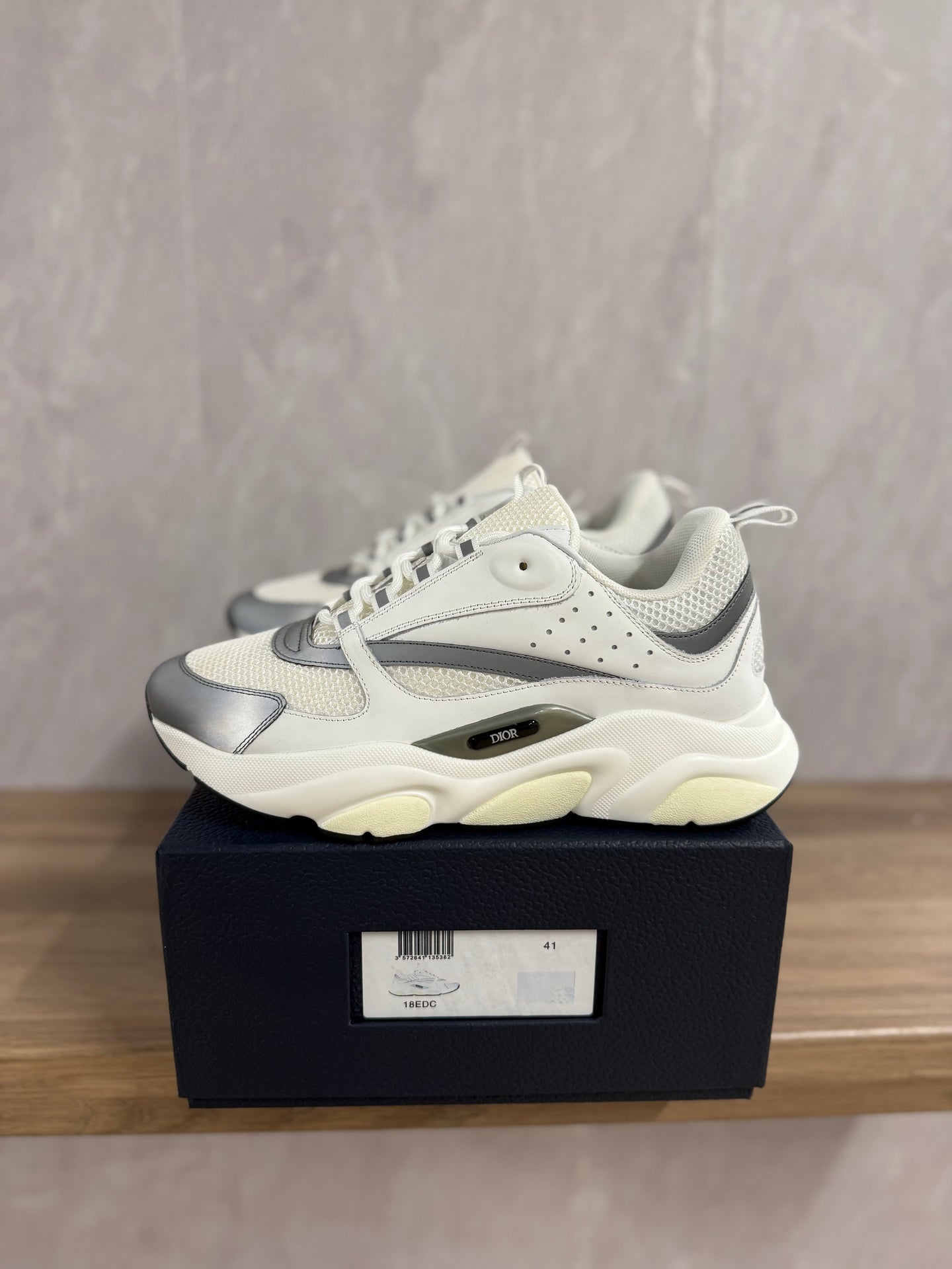 Dior B22 Wit