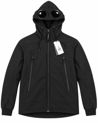 CP COMPANY SOFTSHELL ZWART (met goggles)