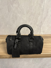 LV Keepall Tas Zwart Monogrammen