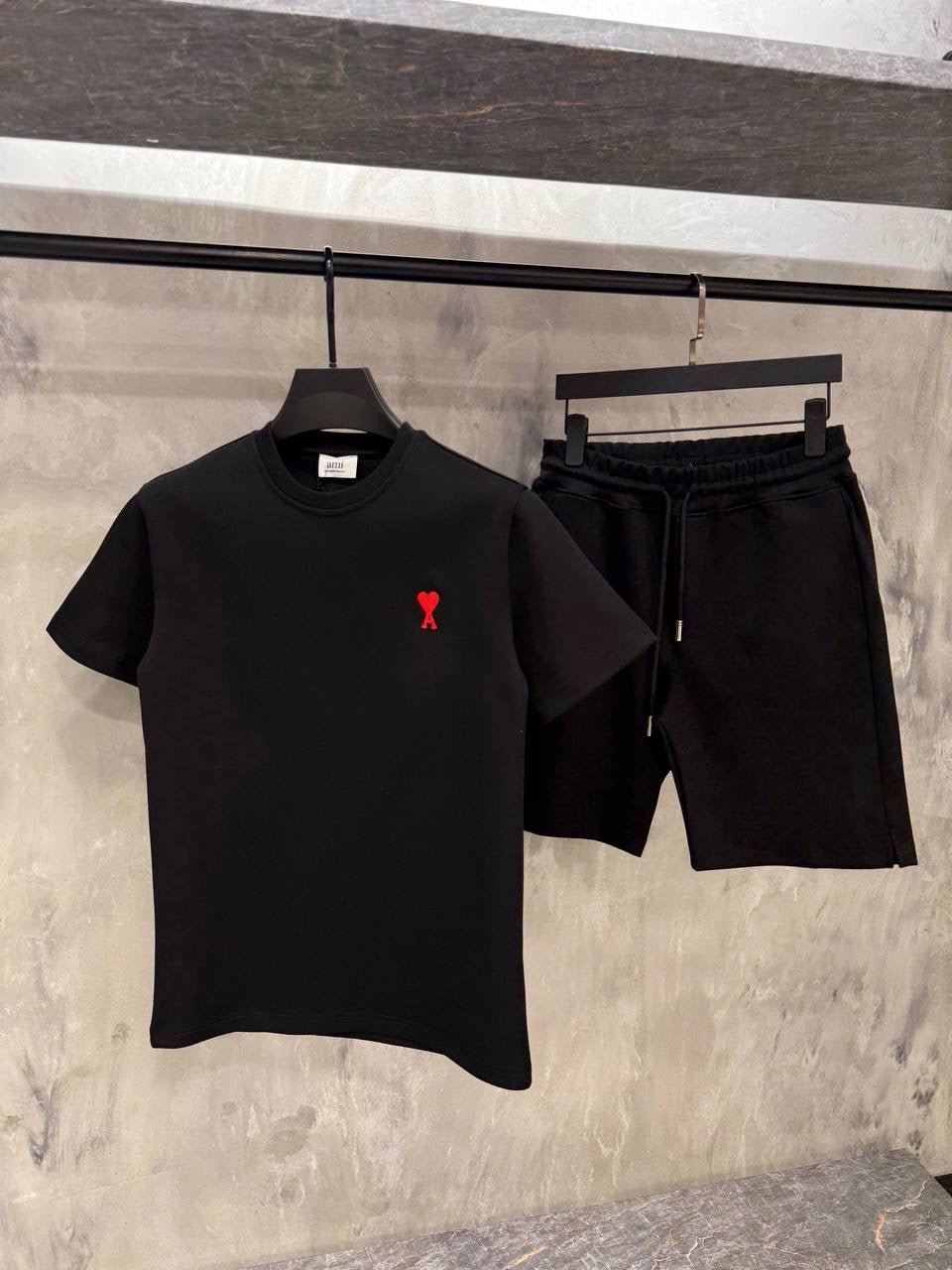 ZOMERSET AMI ZWART (klein logo)