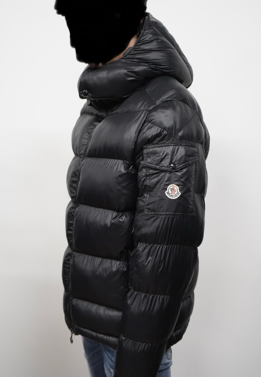 MONCLER MAYA ZWART (met nfc)