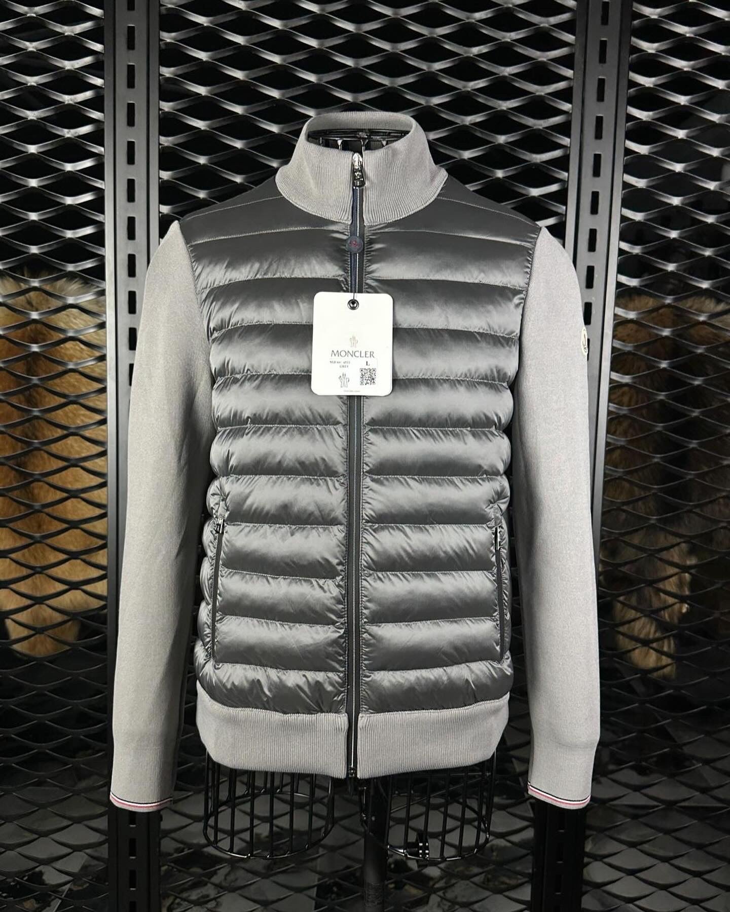 MONCLER CARDIGAN JACKET GRIJS
