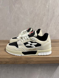 LV Skates Zwart