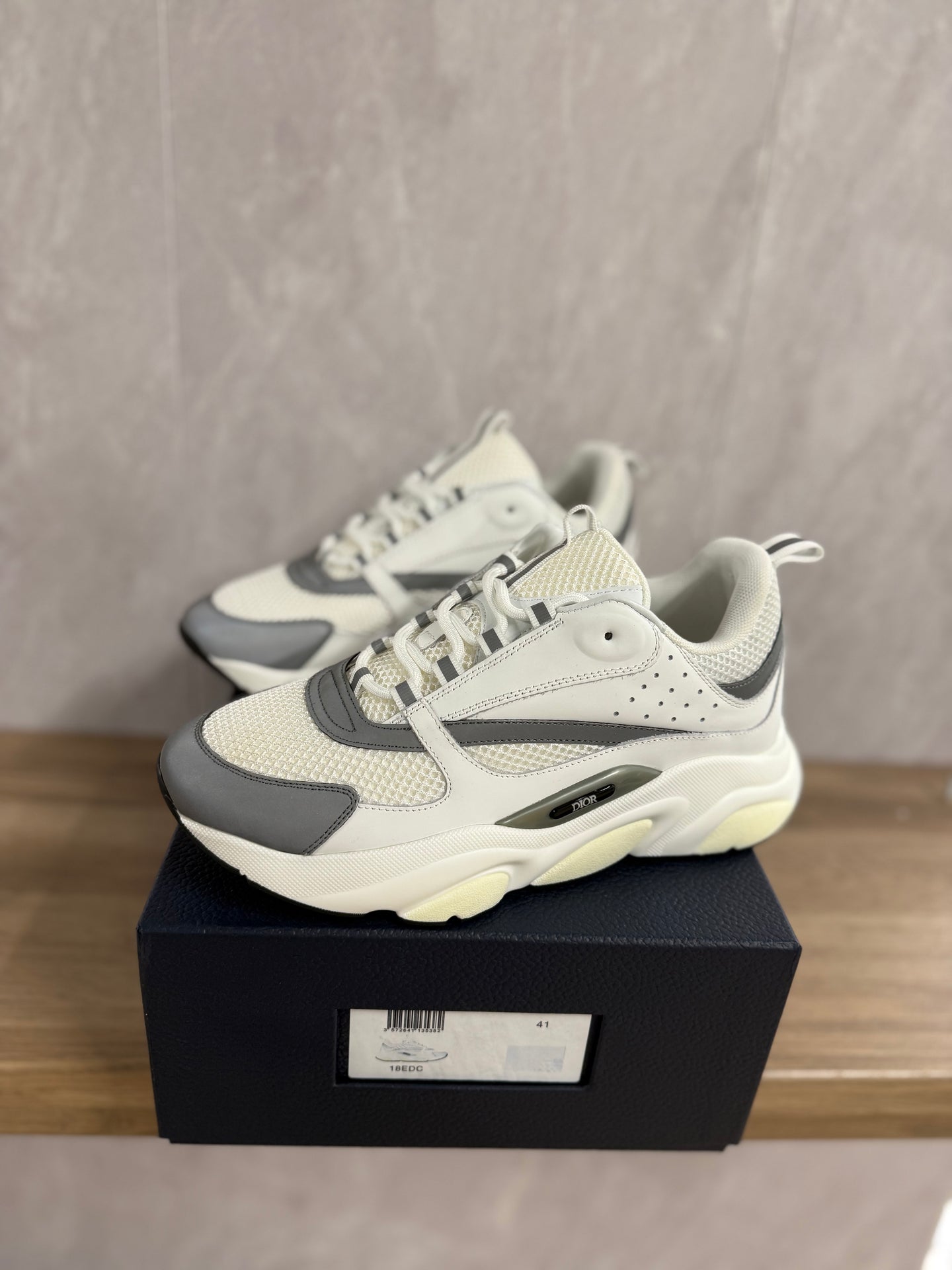 Dior B22 Wit