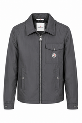 MONCLER REGENJAS BORSTZAK ANTRACIET