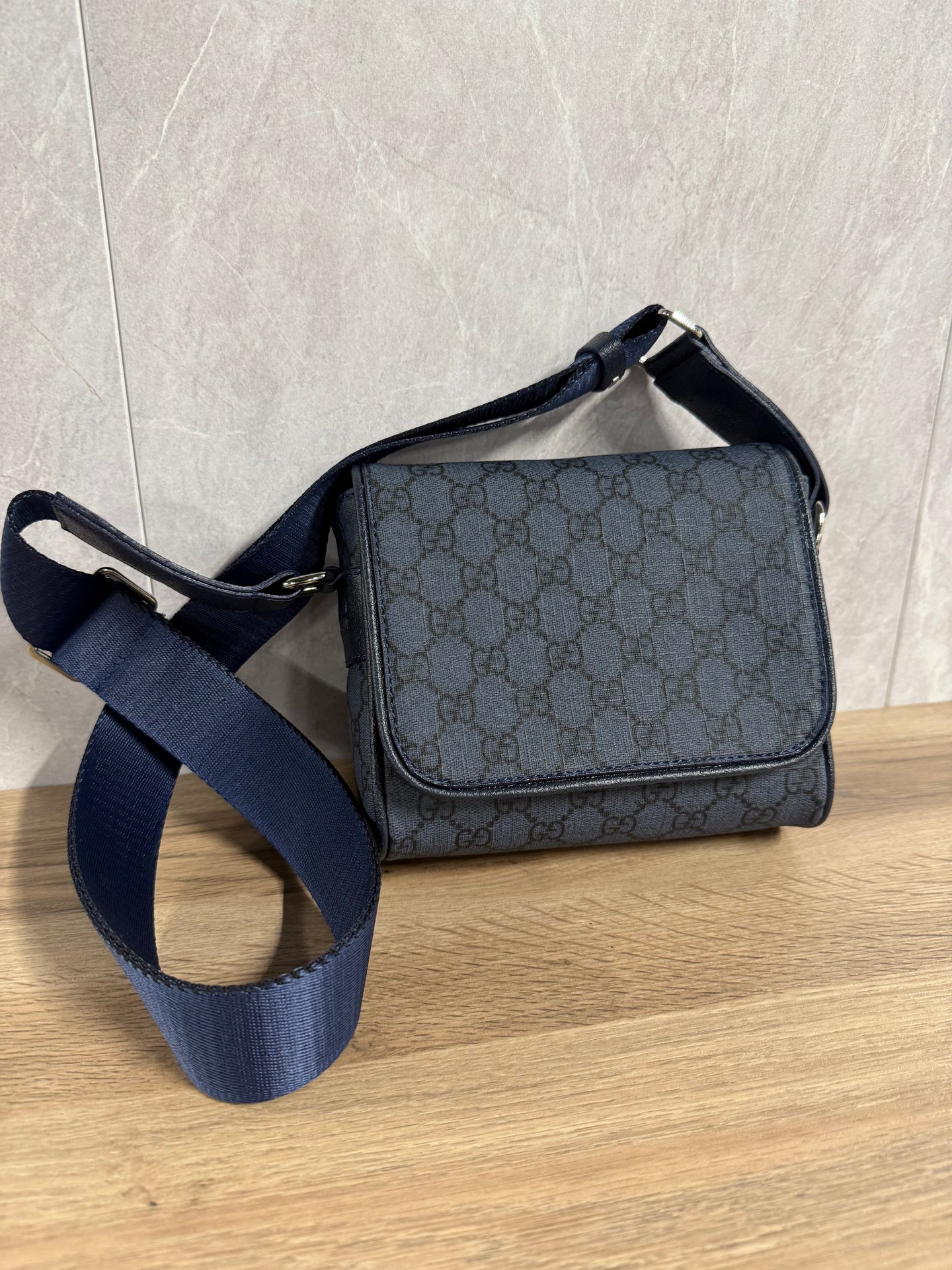 Gucci Mini Crossbody Bag Blauw