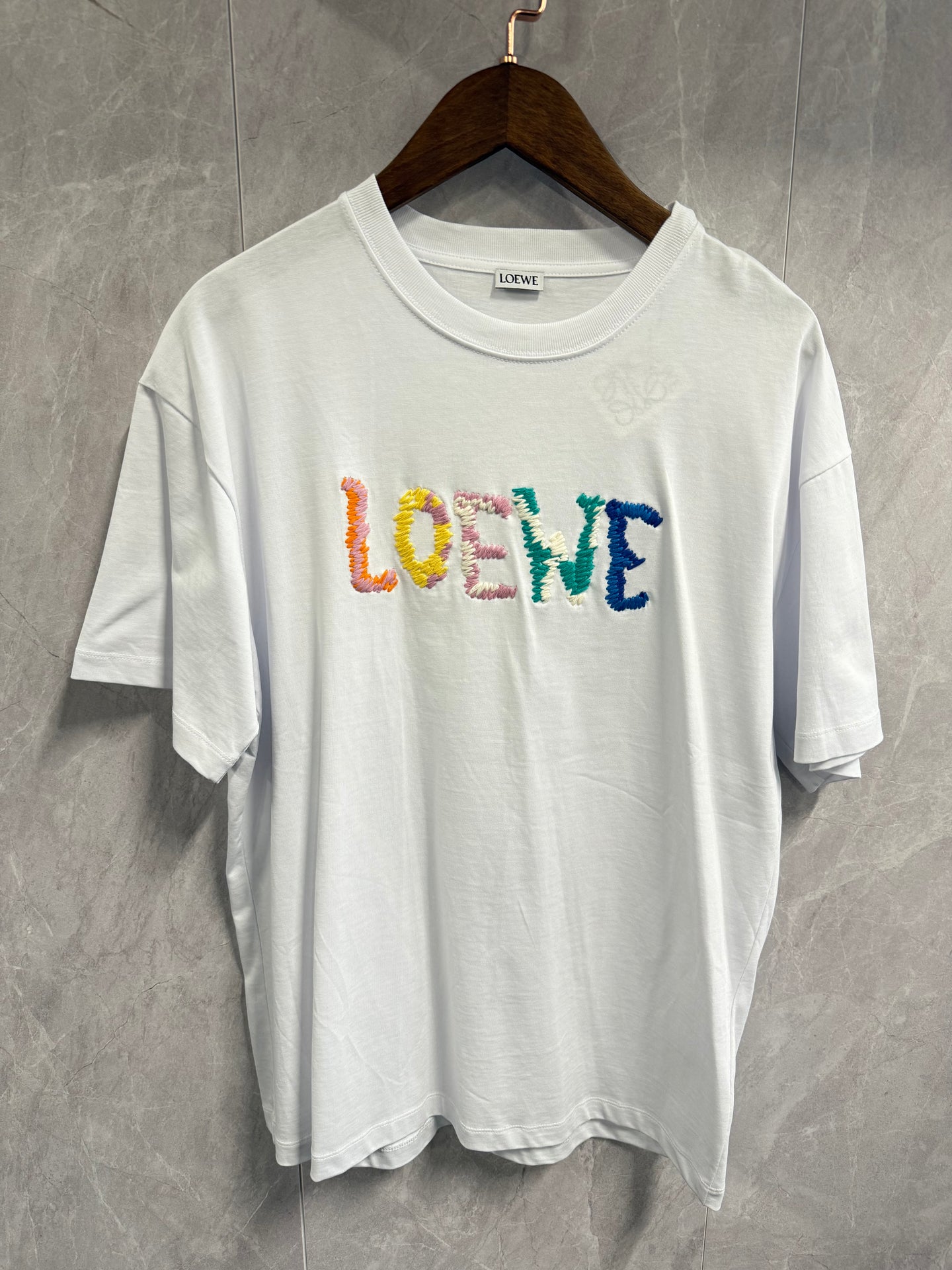 T-Shirt Loewe Wit (gestikt)