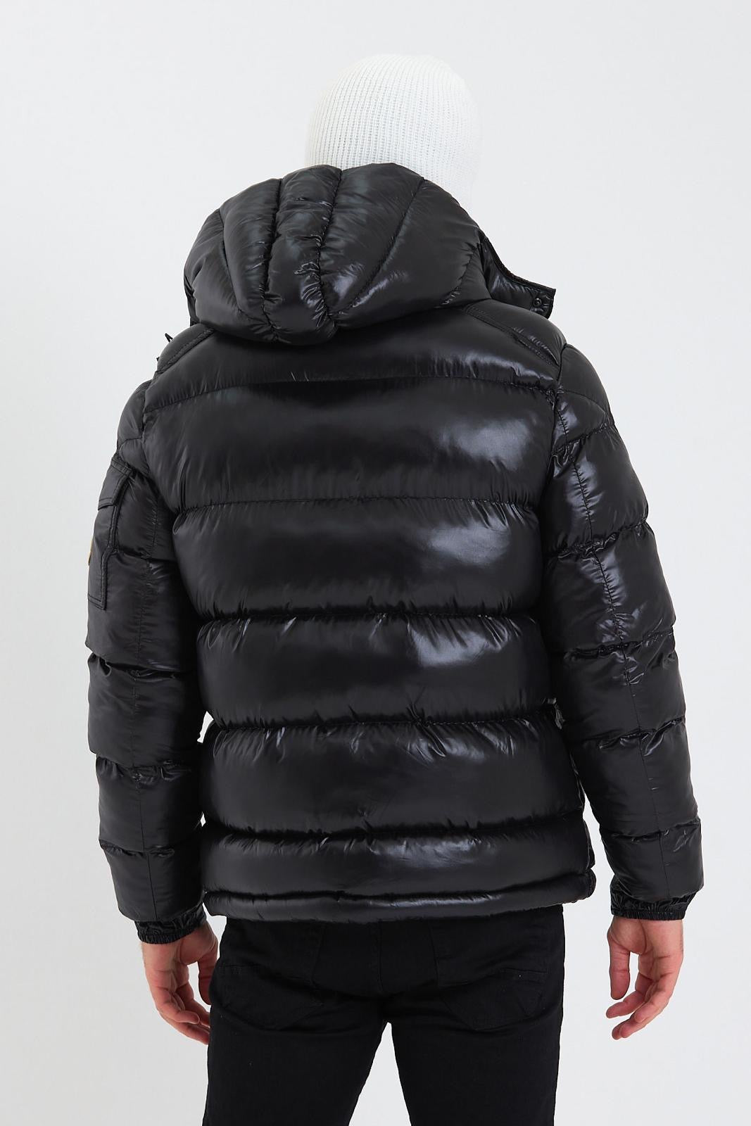 MONCLER MAYA ZWART (met nfc)