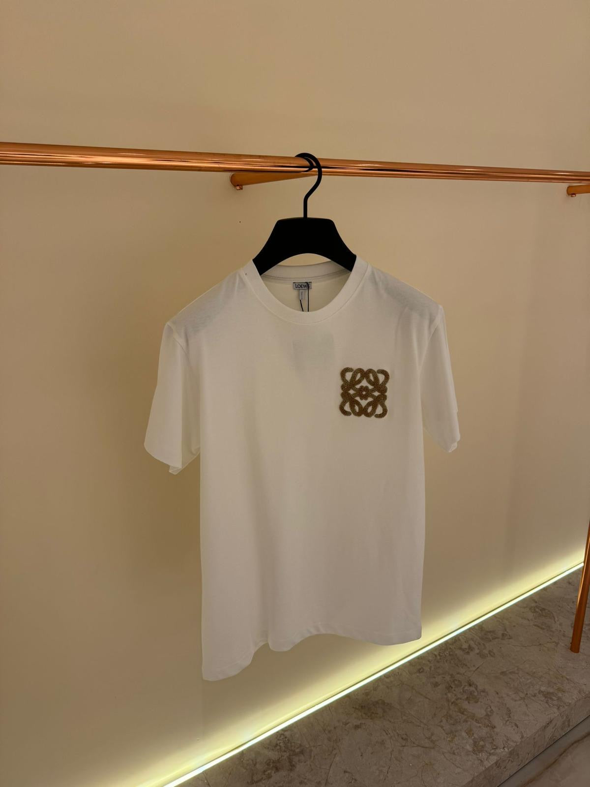 Loewe T-Shirt Wit (logo groot bruin)