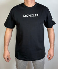 T-Shirt Moncler Zwart (borst tekst wit)