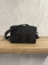 LV Soft Trunk Bag Zwart