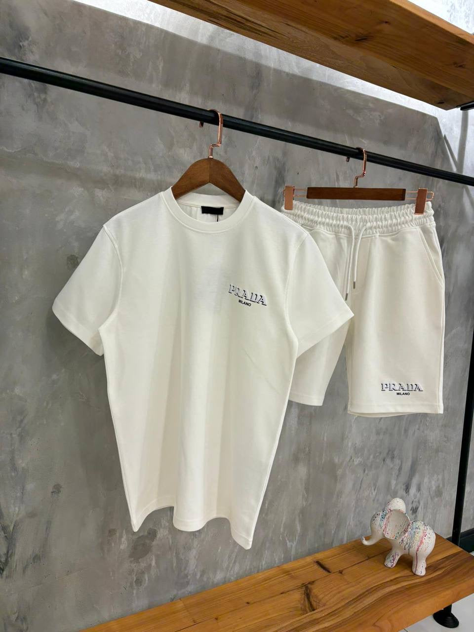 ZOMERSET PRADA WIT (TEKST)