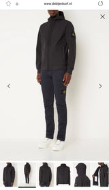 SOFTSHELL JACKET STONE ISLAND ZWART (CAP)
