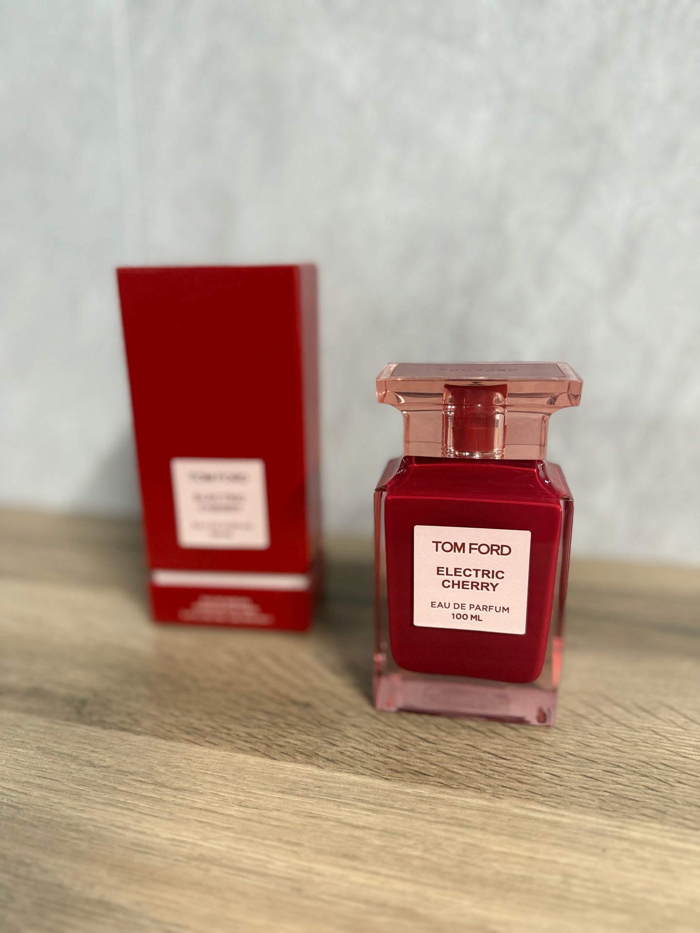 Tom Ford Electric Cherry (100 ml)