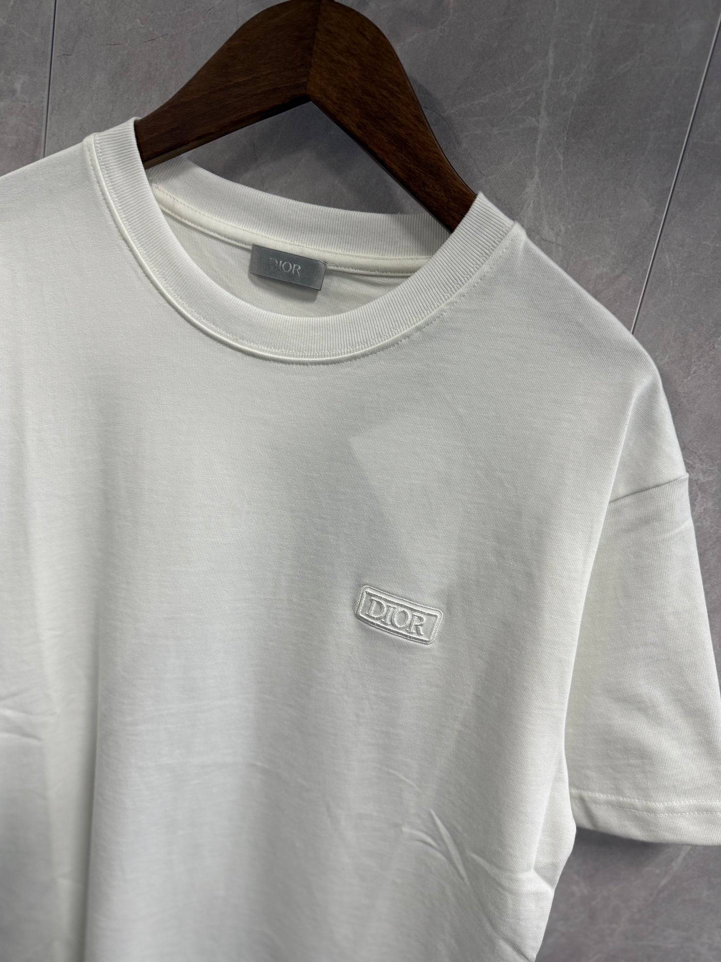 T-Shirt Christian Dior Wit (stik rb borst)