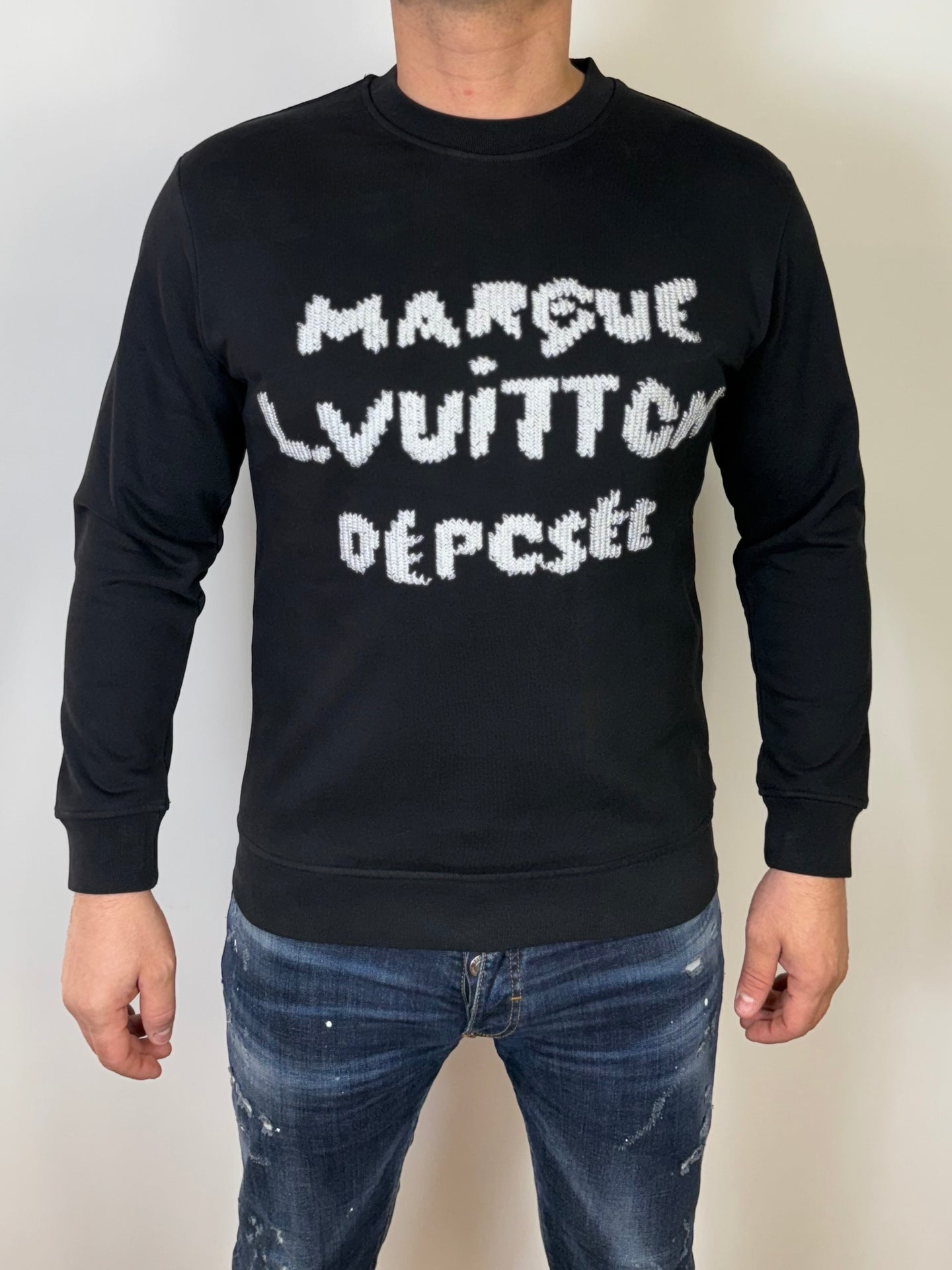 LV MARQUE SWEATER ZWART