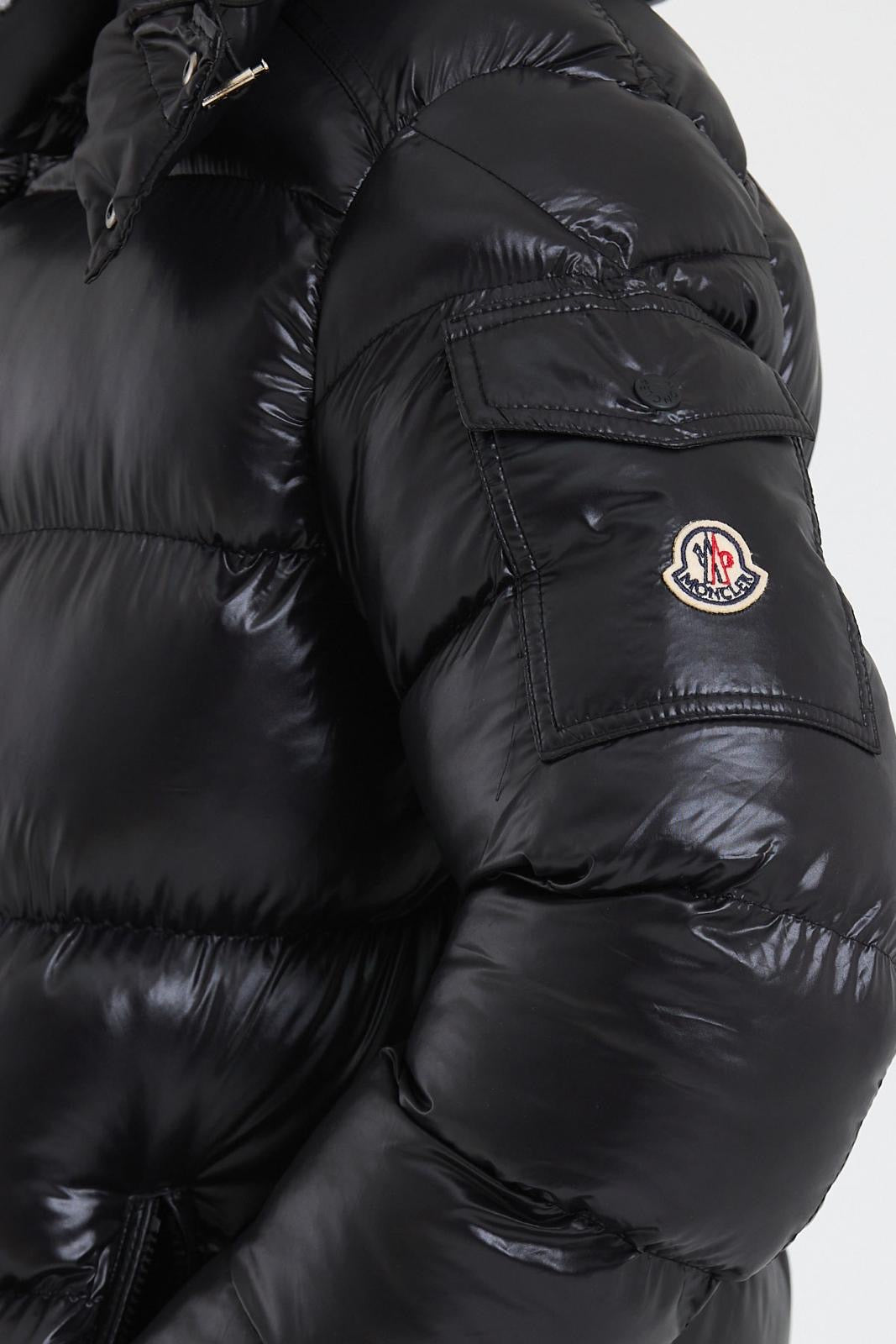 MONCLER MAYA ZWART (met nfc)