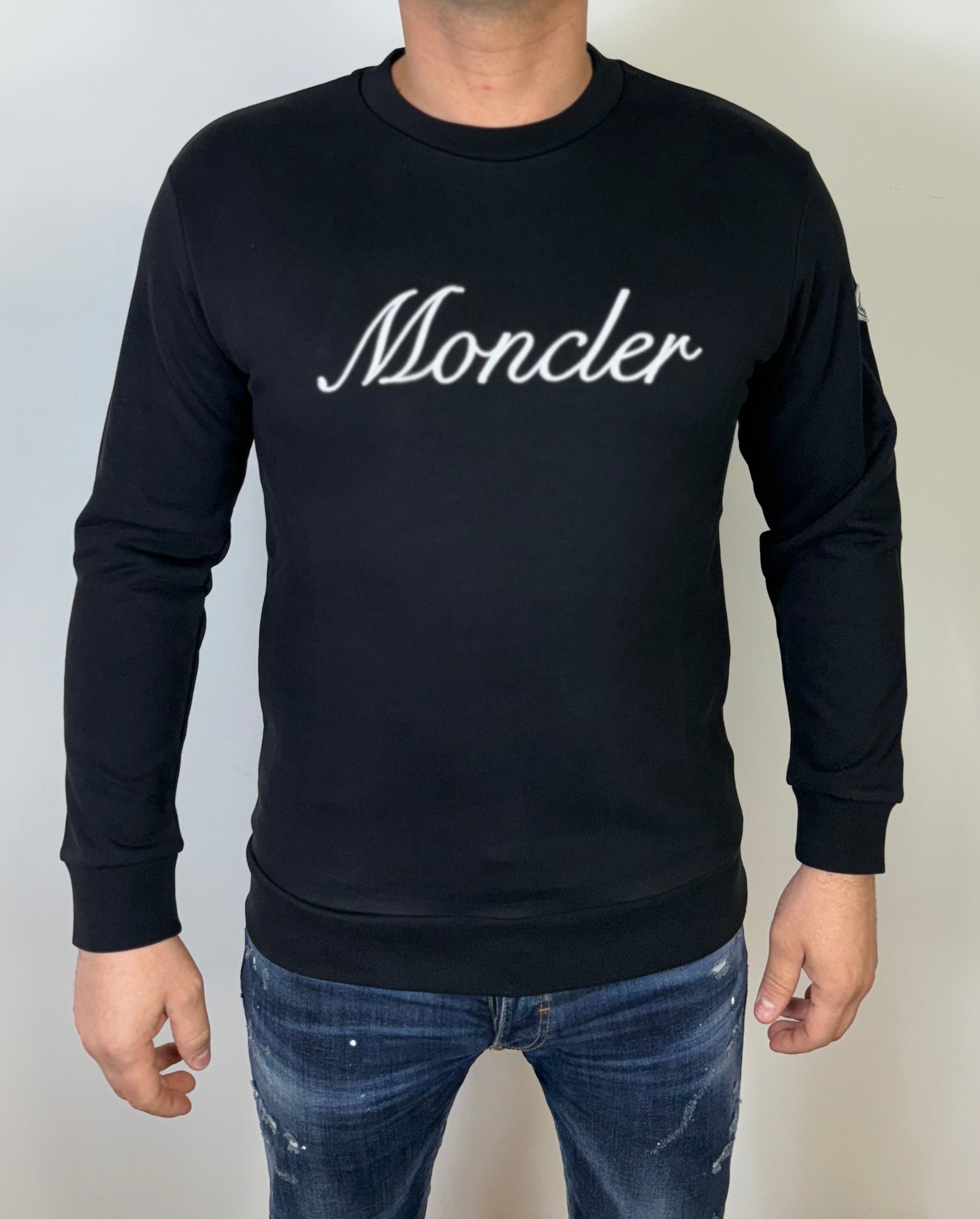MONCLER SWEATER ZWART GESTIKT