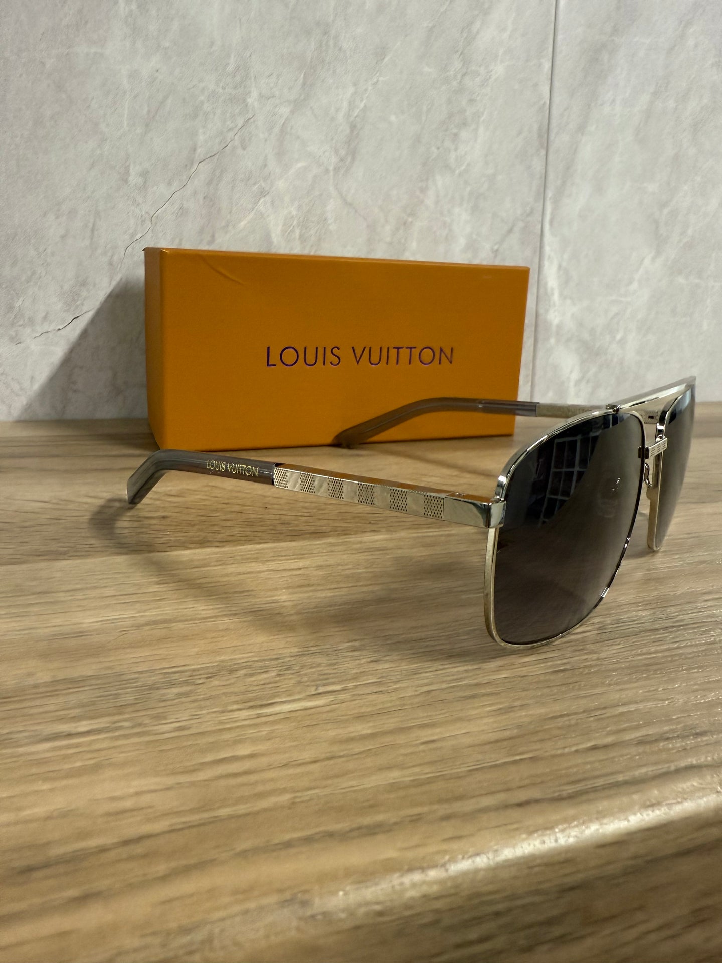 Louis Vuitton Attitude Silver