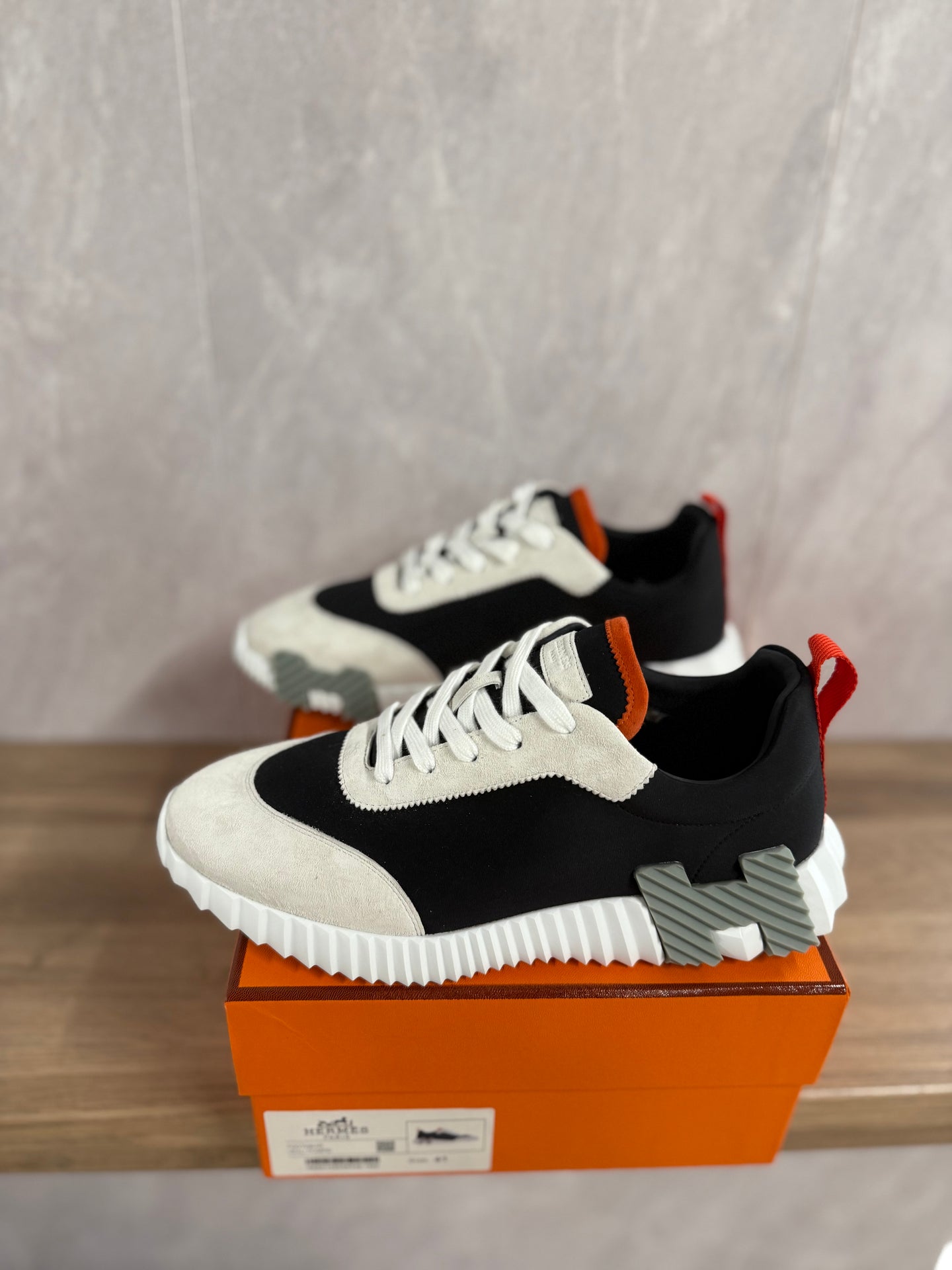 Hermes Bouncing Sneakers Wit Blauw
