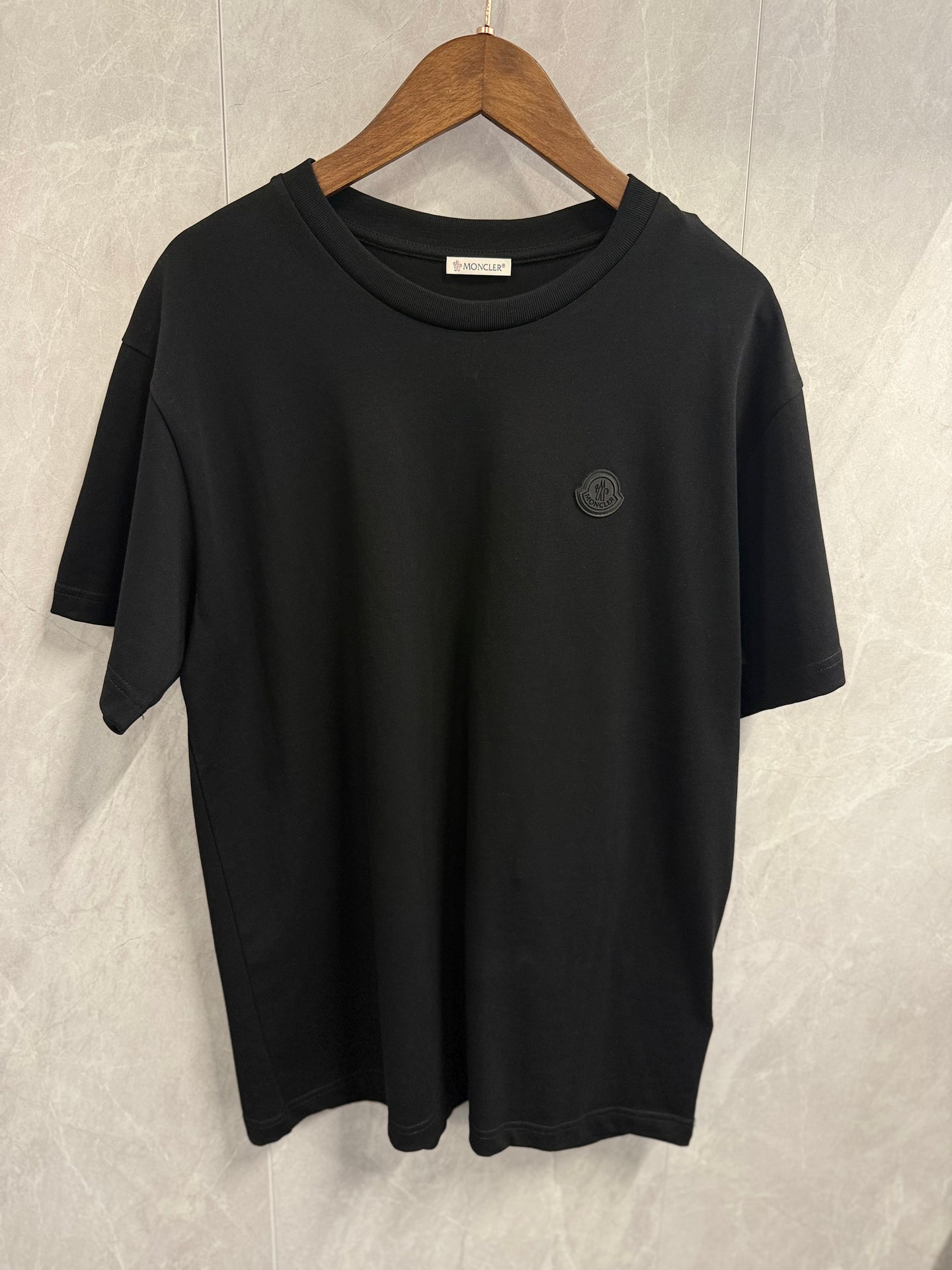 T-Shirt Moncler Zwart (Logo Zwart)