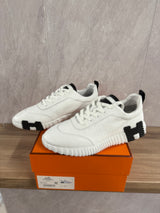 Hermes Bouncing Sneakers Wit Croco Leer