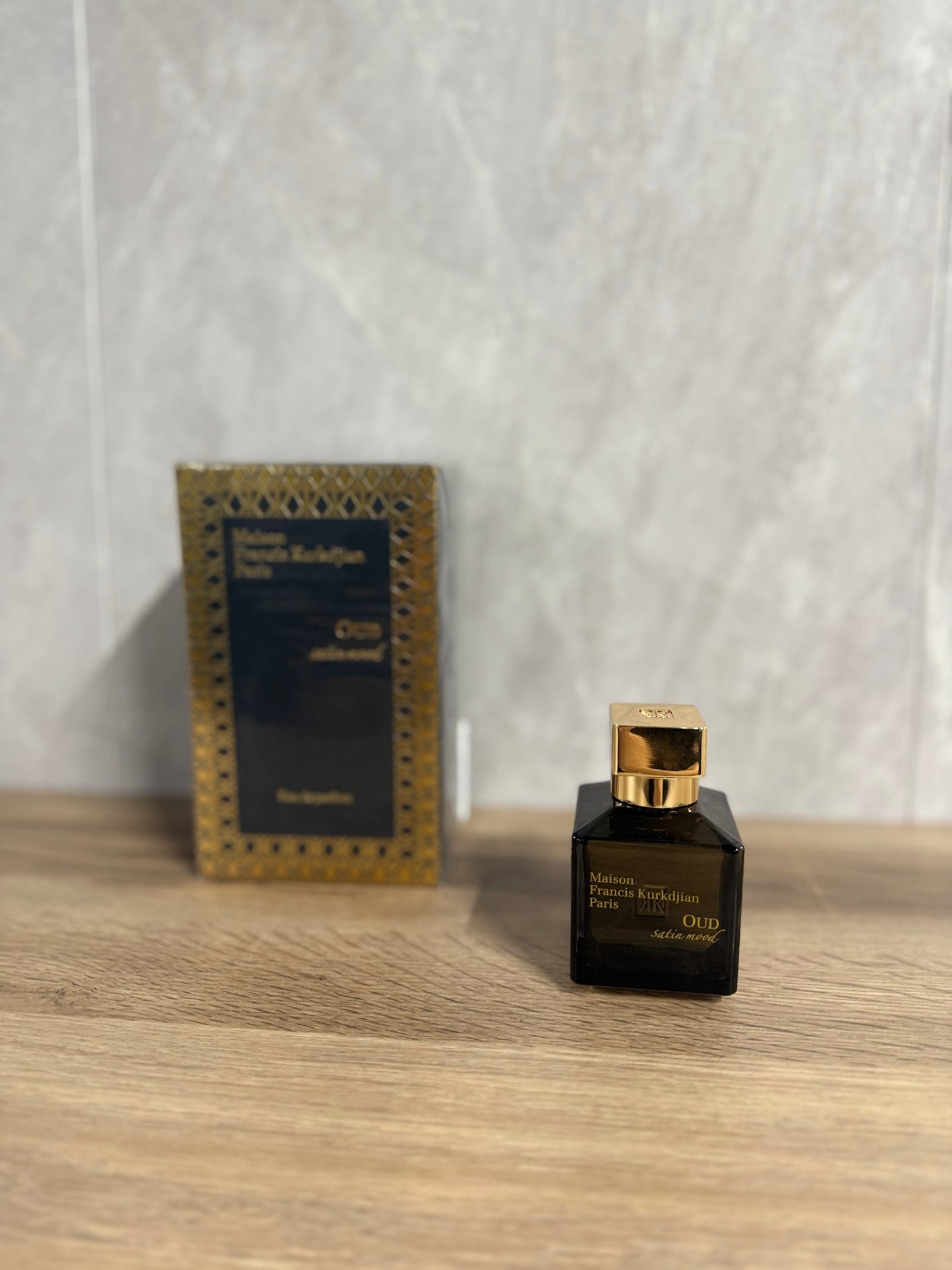 Maison Francis Kurkdjian Oud Satin Black (70 ml)
