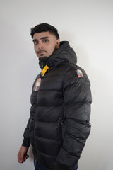 PARAJUMPER JAS ZWART (MET CAPUCHON)