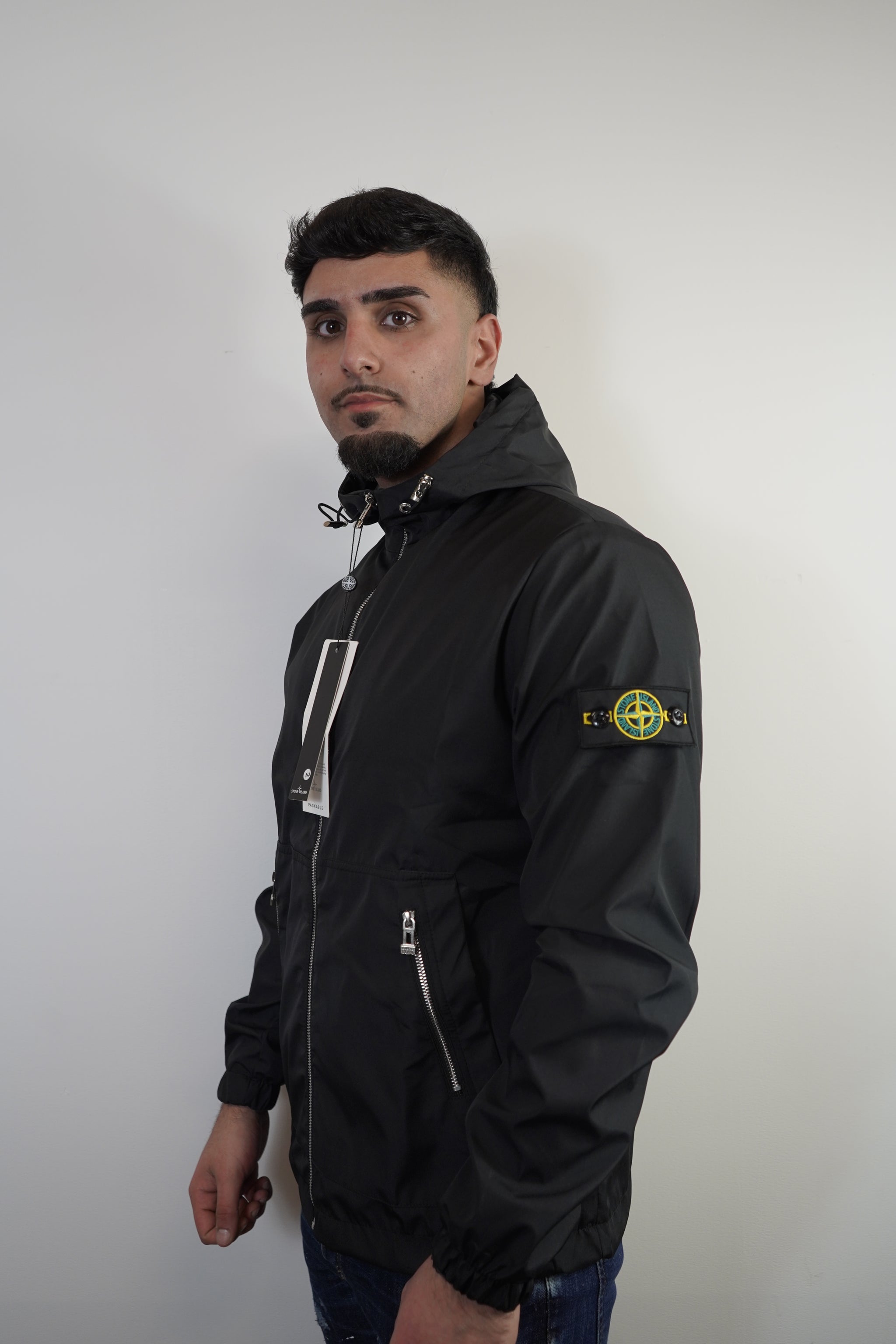 STONE ISLAND REGENJAS ZWART