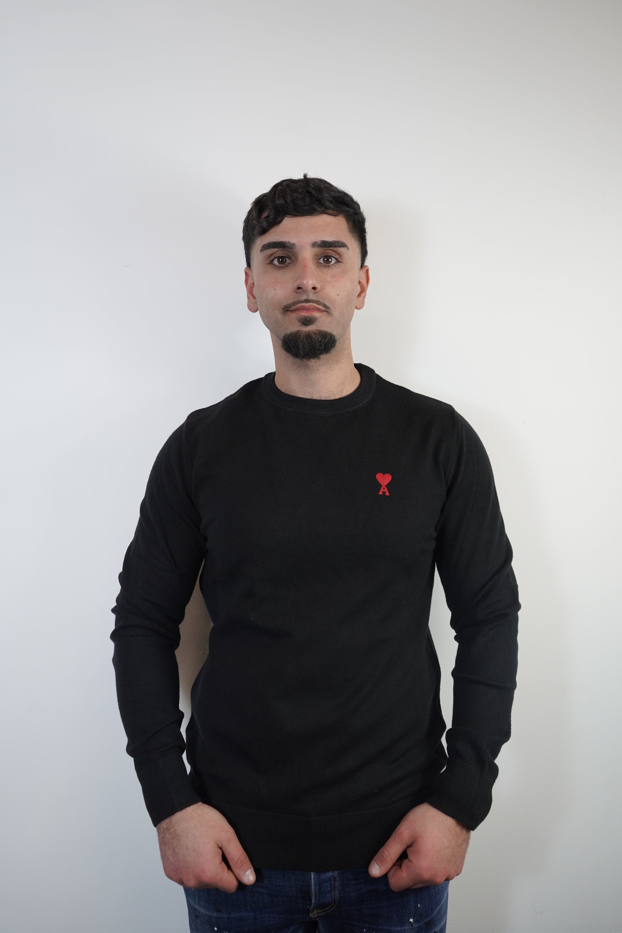 AMI SWEATER WOL GEBREID ZWART (fijngebreid)
